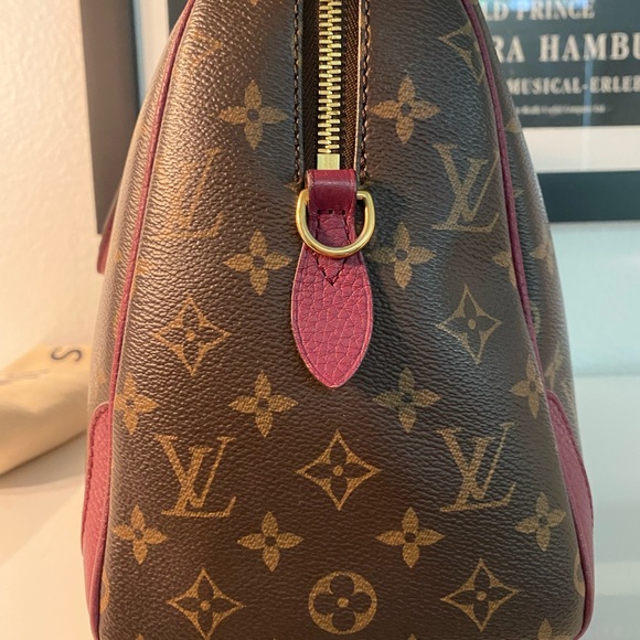 Louis Vuitton Retiro PM In Monogram/Raisin - Picture 8 of 16